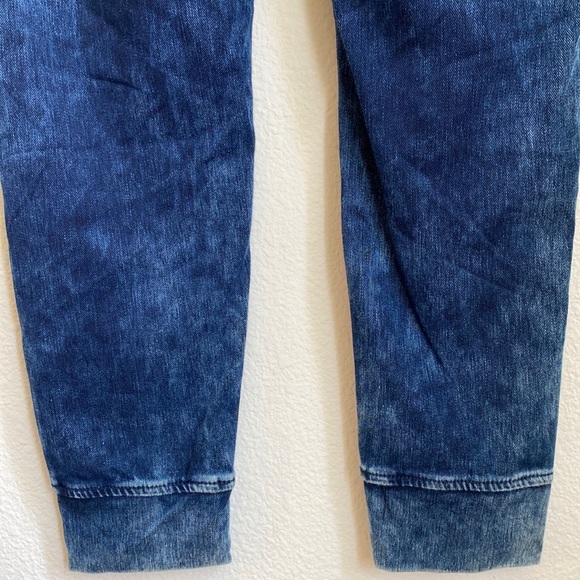 🆕Levi's® Girl's Soft Knit Denim Jogger Pants Sz Large - Picture 5 of 12